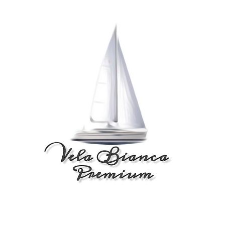 Vela Bianca Premium Apartment เลโตยานนี ภายนอก รูปภาพ